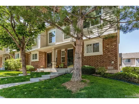 1265 S Zeno Cir #A, Aurora, CO 80017