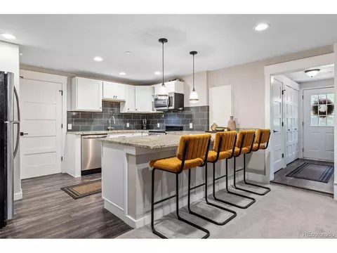 Kitchen - 626 Valley Ln, Boulder, CO 80302 photo 5 of 7