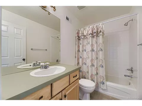 24601 E Park Crescent Dr, Aurora, CO 80016 photo 23