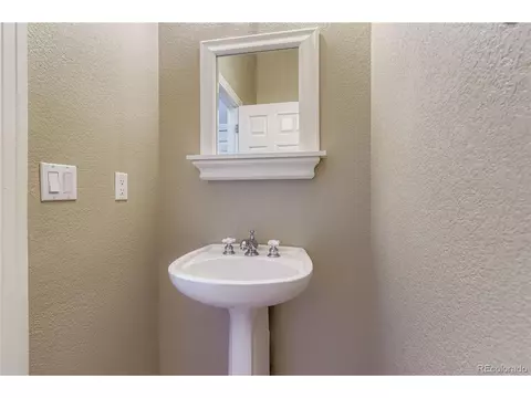 24601 E Park Crescent Dr, Aurora, CO 80016 photo 19