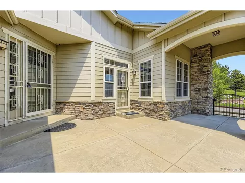 24601 E Park Crescent Dr, Aurora, CO 80016 photo 5