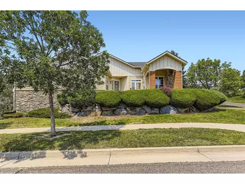 24601 E Park Crescent Dr, Aurora, CO 80016 photo 2