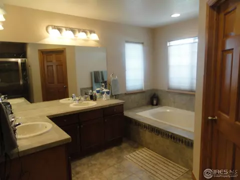 24193 E 2nd Dr, Aurora, CO 80018 photo 15
