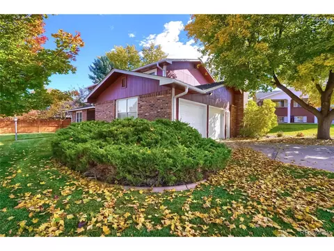 12321 E Cedar Cir, Aurora, CO 80012 photo 3