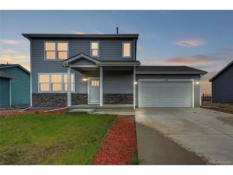 589 S 3rd Ave, Deer Trail, CO 80105