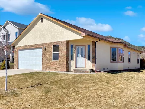 1130 Michael Cir, Meeker, CO 81641