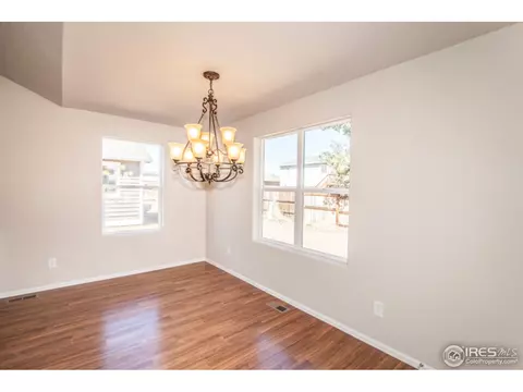 1043 E 25th St, Greeley, CO 80631 photo 5