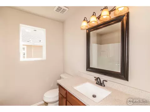 1043 E 25th St, Greeley, CO 80631 photo 9