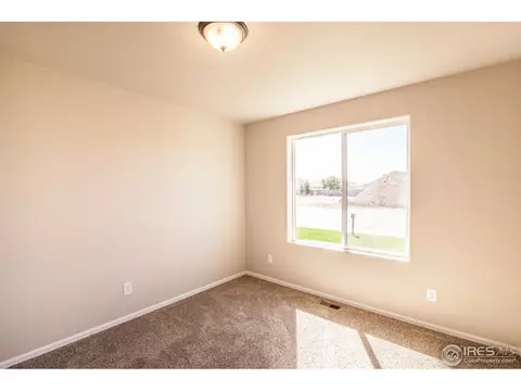 1043 E 25th St, Greeley, CO 80631 photo 8
