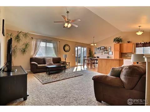 1810 87 Ave, Greeley, CO 80634 photo 3