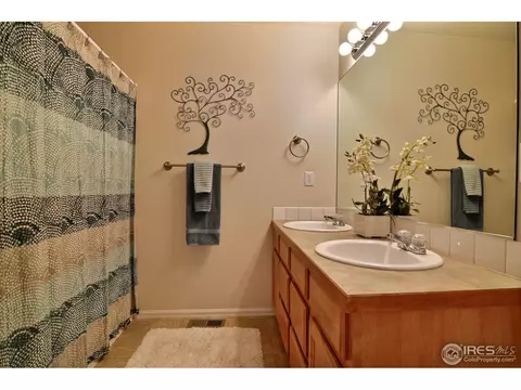 1810 87 Ave, Greeley, CO 80634 photo 16