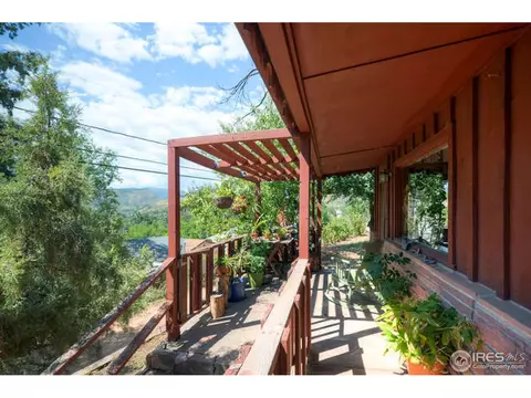 727 2nd Ave, Lyons, CO 80540 photo 2