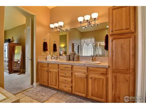 2051 Vineyard Dr, Windsor, CO 80550 photo 14