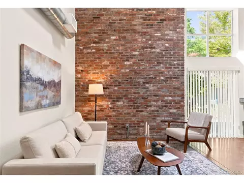 3033 Blake St #112, Denver, CO 80205