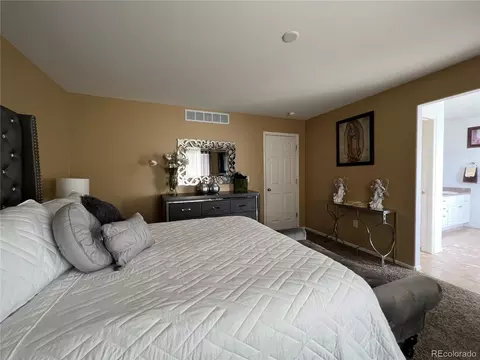 19192 E 39th Ave, Denver, CO 80249 photo 16
