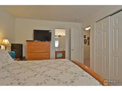 522 Hawthorn Cir, Frederick, CO 80530 photo 9