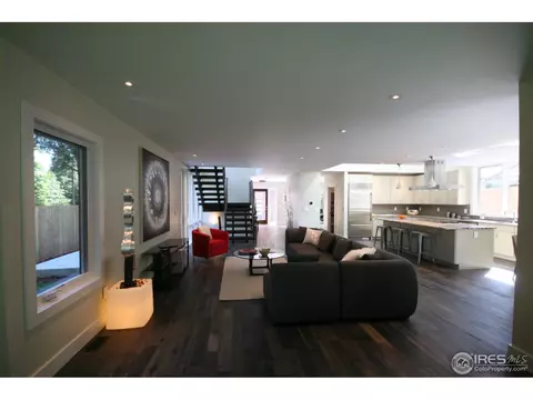 711 Hawthorn Ave, Boulder, CO 80304 photo 3