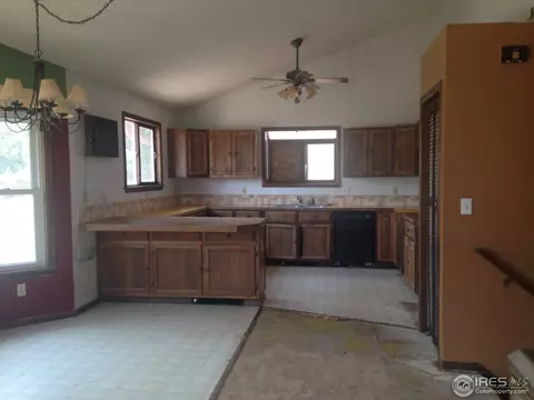 3328 Sundown Dr, Berthoud, CO 80513 photo 3