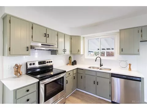 8455 Lamar Dr, Arvada, CO 80003 photo 10