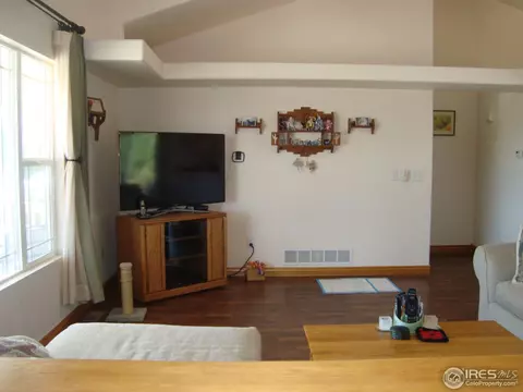 4325 Laurel Dr, Evans, CO 80620 photo 4
