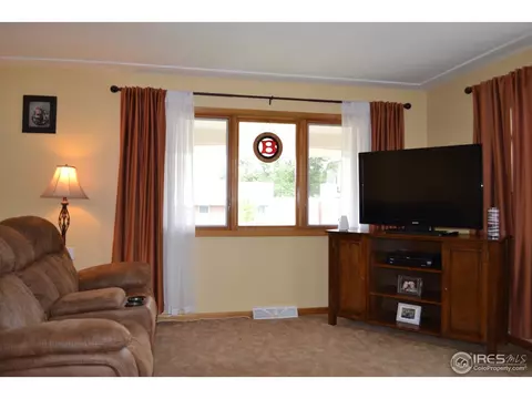 906 S 8th Ave, Sterling, CO 80751 photo 3