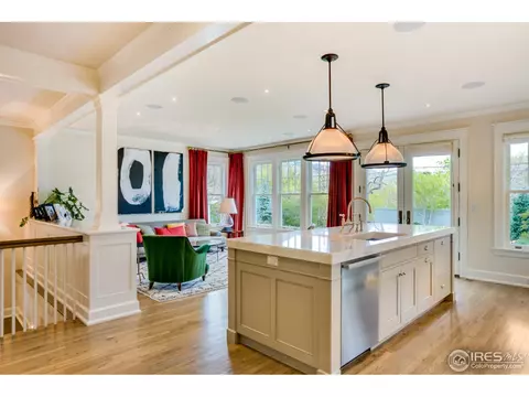 933 Mapleton Ave, Boulder, CO 80304 photo 2