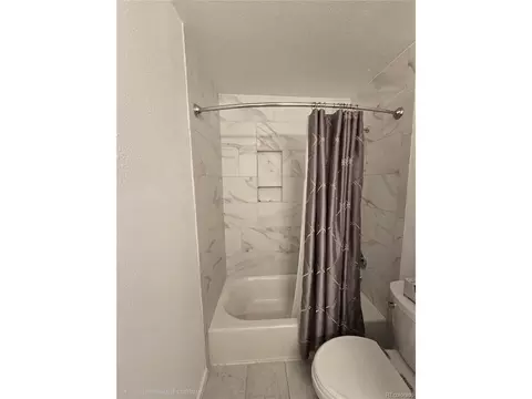 Bath - 222 Wright St #204, Lakewood, CO 80228 photo 1 of 3