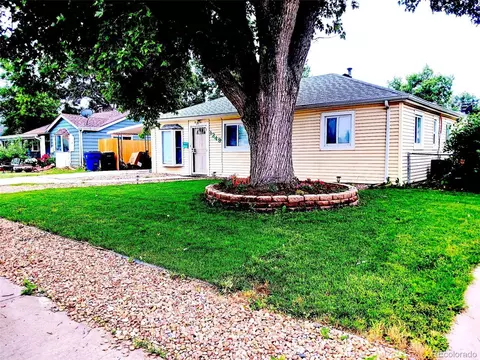 1249 Wheeling St, Aurora, CO 80011 photo 2