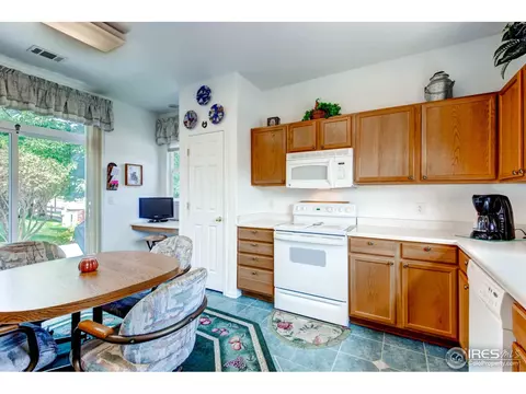 3241 E 102nd Pl, Thornton, CO 80229 photo 11