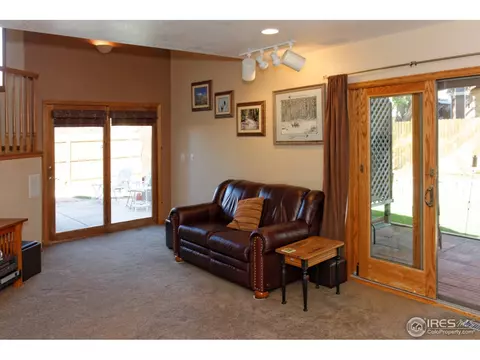2473 Mapleton Cir, Longmont, CO 80503 photo 8