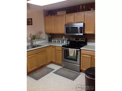 6630 Stagecoach Ave, Firestone, CO 80504 photo 2