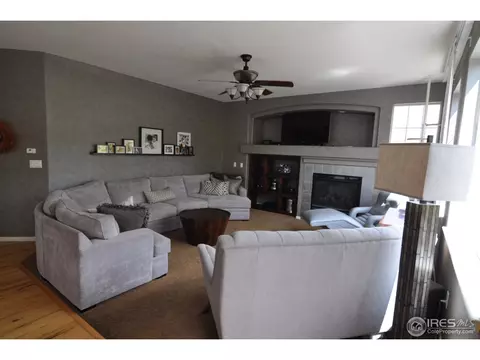 138 Eagle Valley Dr, Lyons, CO 80540 photo 3