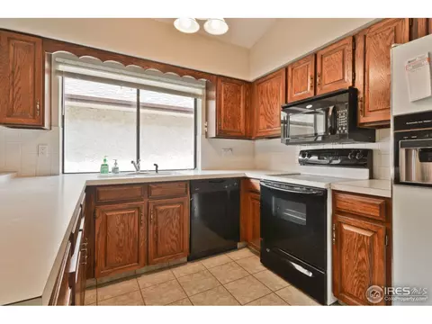 1215 E 4th Ave, Longmont, CO 80504 photo 6