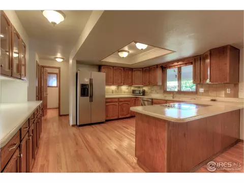 4892 Tanglewood Ct, Boulder, CO 80301 photo 2