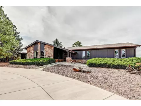 7070 W Pineview Dr, Littleton, CO 80125