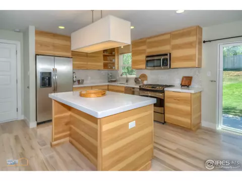 4642 Gordon Dr, Boulder, CO 80305 photo 4