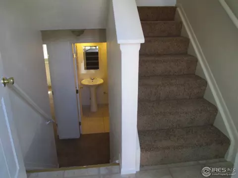 8760 Dover Cir, Arvada, CO 80005 photo 12