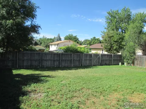 8760 Dover Cir, Arvada, CO 80005 photo 2