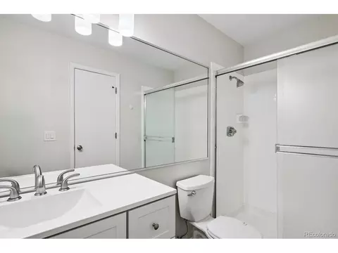 Bath - 11601 E Cornell Cir, Aurora, CO 80014 photo 5 of 5