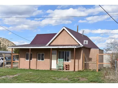 953 French St, Silver Cliff, CO 81252