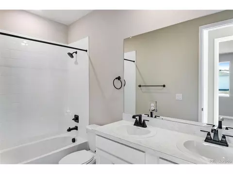 1525 E 3rd Ave, Longmont, CO 80501 photo 29
