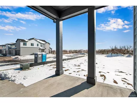 1525 E 3rd Ave, Longmont, CO 80501 photo 2