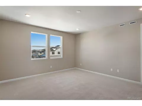 1525 E 3rd Ave, Longmont, CO 80501 photo 21