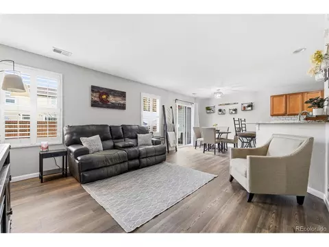 21983 E Crestline Ln, Aurora, CO 80015 photo 3