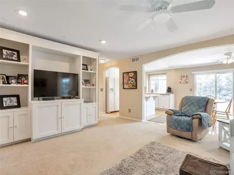 20518 E Hamilton Cir, Aurora, CO 80013 photo 5