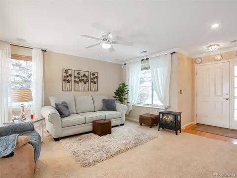 20518 E Hamilton Cir, Aurora, CO 80013 photo 4