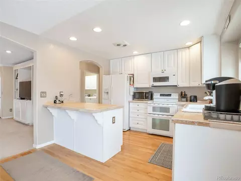 20518 E Hamilton Cir, Aurora, CO 80013 photo 10