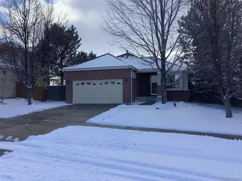 20518 E Hamilton Cir, Aurora, CO 80013 photo 2
