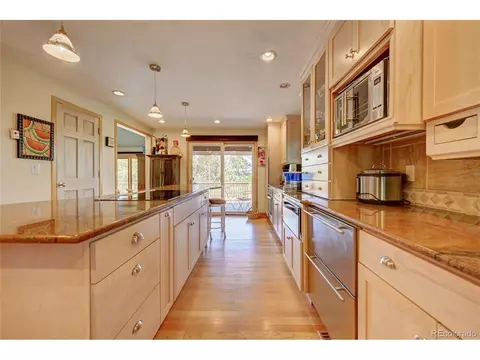 17390 E Jamison Ave, Centennial, CO 80016 photo 8