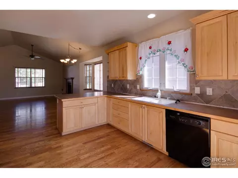 3117 68th Ave Ct, Greeley, CO 80634 photo 3